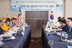 Cette photo d'archives, prise le 4 septembre 2019, montre le troisième cycle de négociations pour un accord de libre-échange entre la République de Corée et la Malaisie à Séoul. (Photo : Yonhap)
