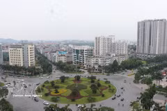 Vue aérienne de l’un des principaux carrefours urbains du quartier de Kinh Bac, dans la province de Bac Ninh. Photo : VNA