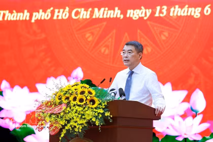 Le Premier ministre Le Minh Hung lors de l'événement. Photo: VNA