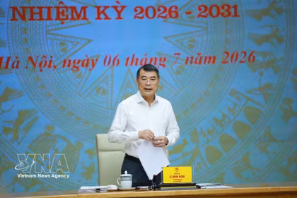 Le Premier ministre Le Minh Hung, président du Conseil central de l’émulation et des récompenses. Photo: VNA