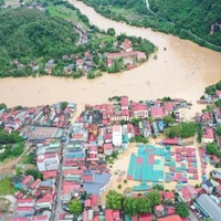 Le typhon Yagi, qui a touché terre le 7 septembre 2024 dans le Nord du Vietnam, a provoqué des inondations massives dans plusieurs localités. Photo: VNA