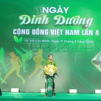 Le vice-ministre de la Santé, Trân Van Thuân s'exprime lors de la 4e Journée de la nutrition communautaire du Vietnam, à Hô Chi Minh-Ville. Photo : suckhoedoisong.vn