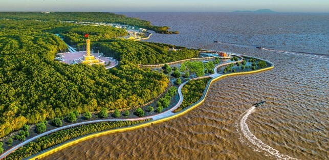 Zone touristique du cap de Cà Mau, dans l'extrême sud du pays. Photo: camau.gov.vn zone-touristique-du-cap-de-ca-mau.jpg