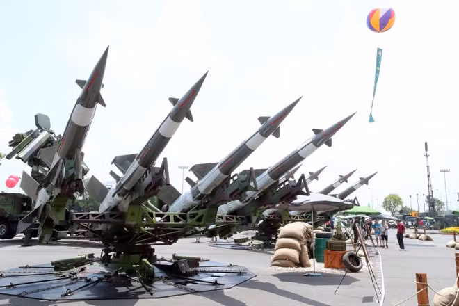 missiles-vna.jpg