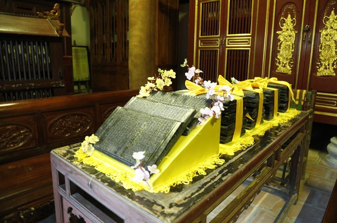 Tablettes de bois exposées dans la pagode de Vinh Nghiêm, à Bac Giang (Nord). Photo: VOV tablettes-de-bois-exposees-dans-la-pagode-de-vinh-nghiem.jpg