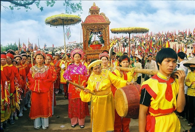 Le Festival d’automne de Côn Son-Kiêp Bac 2025 se tiendra du 1er au 11 octobre. Photo : dulichhaiduong.gov.vn festival-dautomne-con-son-kiep-bac.jpg