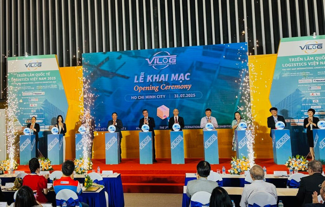 Cérémonie d'inauguration du salon VILOG 2025. Photo: CVN ceremonie-dinauguration-du-salon-vilog-2025.jpg