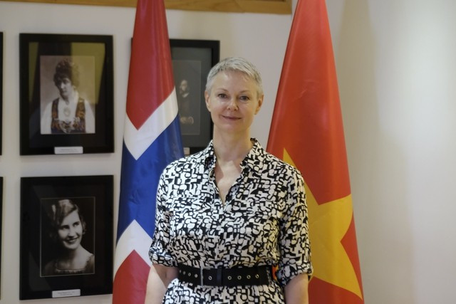 Hilde Solbakken, ambassadrice de Norvège au Vietnam. Photo : baochinhphu.vn hilde-solbakken-baochinhphuvn.jpg