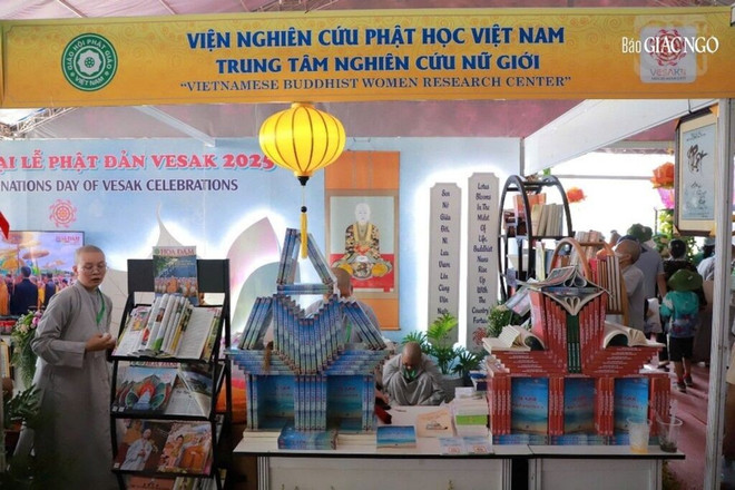 Un stand du Festival culturel bouddhiste, à Hô Chi Minh-Ville, le 3 mai. Photo : CVN festival-culturel-bouddhiste.jpg