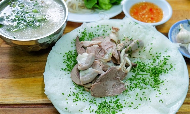 Bánh hỏi aux abats. Photo: lorca.vn banh-hoi-aux-abats.jpg