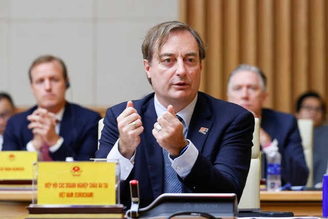 bruno-jaspaert-baochinhphuvn.jpg