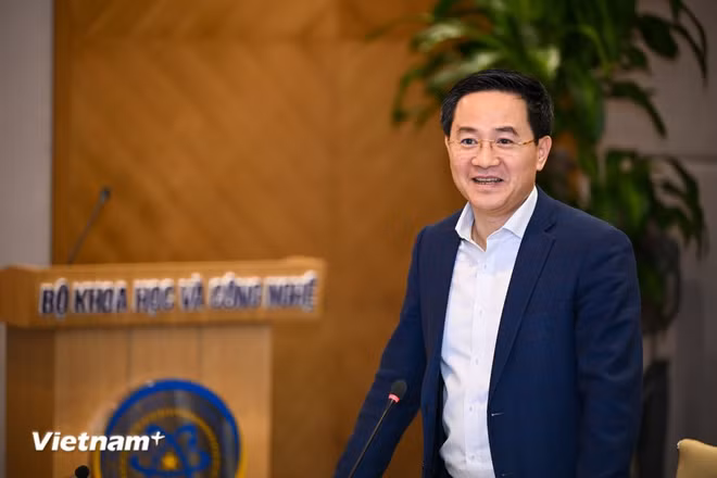 tran-anh-tuan.jpg