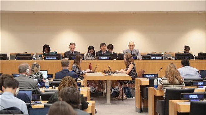 Vue de la 35e réunion des États parties à la Convention des Nations Unies sur le droit de la mer, au siège de l’ONU, à New York. Photo : VNA splos-35.jpg