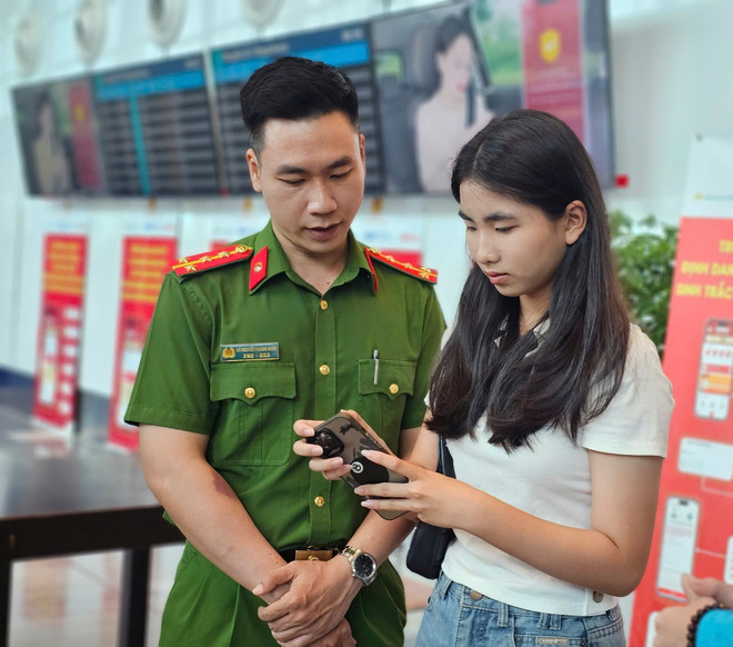 aeroport-tan-son-nhat.jpg