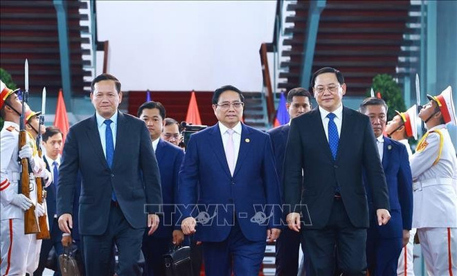 pm-vietnam-laos-cambodge.jpg