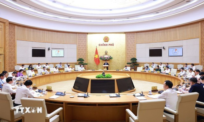 Lors de la réunion ordinaire du cabinet d’avril. Photo : VNA reunion-du-gouvernement.jpg