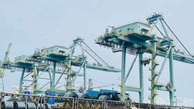 Dans le parc industriel de Vung Ang, dans le Centre. Photo : NDEL dans-le-parc-industriel-de-vung-ang.jpg