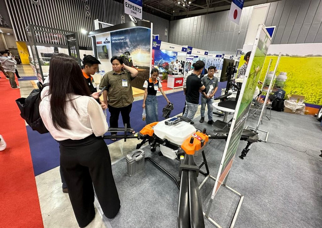De nombreux équipements et solutions destinées à améliorer la qualité des cultures et de l’élevage exposés à l’Agri Vietnam 2025. Photo: CVN agri-vietnam-2025.jpg