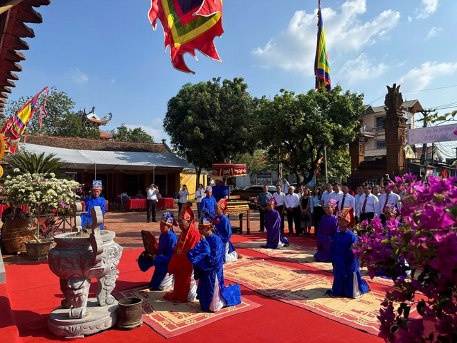 La maison communale de Tuong Phiêu, vestige national spécial. Photo: VOV maison-communale-tuong-phieu.jpg