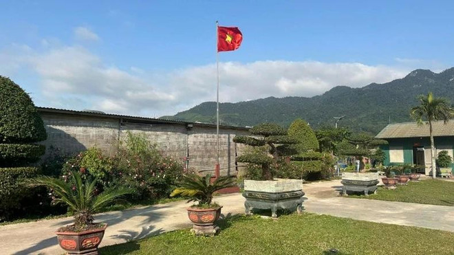 poste-frontiere-de-cha-lo.jpg