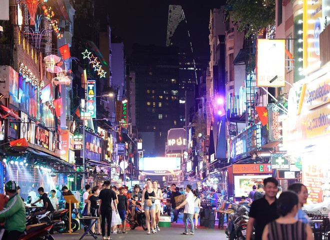 La rue Bùi Viên, un site touristique incontournable de Hô Chi Minh-Ville. Photo : VNA rue-bui-vien.jpg