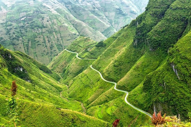 Col de Ma Pi Leng à Ha Giang. Photo: autourasia.fr col-de-ma-pi-leng.jpg