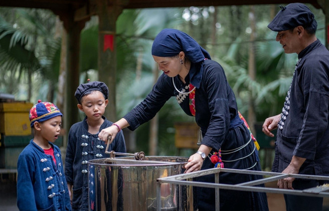 À environ 70 km de Hanoï, le village de Thai Hai séduit par son authenticité et sa profonde identité culturelle de l’ethnie Tay. Photo : tcdulichtphcm le-village-de-thai-hai-seduit-par-son-authenticite.jpg