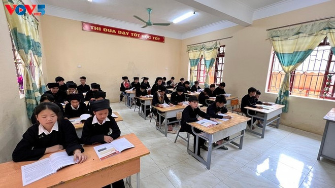 Une salle de classe dans une école située en zone frontalière de la province de Lang Son. Photo : VOV une-salle-de-classe-lang-son.jpg