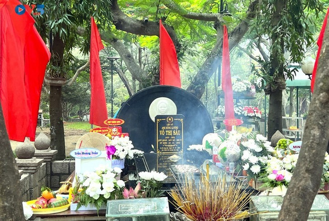 tombe-de-lheroine-vo-thi-sau.jpg