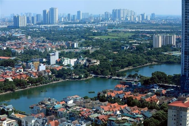 Hanoi élabore des politiques visant à attirer des experts de renommée mondiale pour son développement. Photo : VNA hanoi-talents.jpg