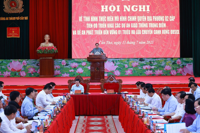 Vue d’ensemble de la conférence, à Cân Tho, le 13 juillet. Photo : VNA conference-can-tho.jpg
