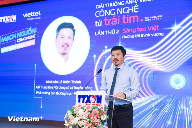 Lê Xuân Thành, directeur du Centre de contenu numérique et des médias de la VNA, s’exprime lors de l’événement. Photo : VNA le-xuan-thanh.jpg
