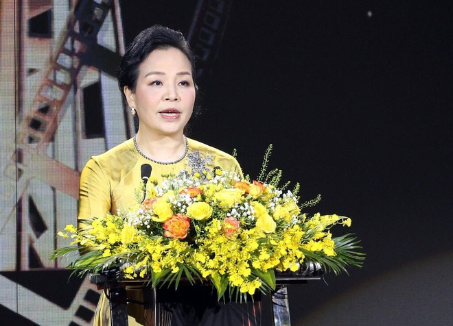 La directrice du Festival du film asiatique de Dà Nang, Ngô Phuong Lan. Photo : VNA ngo-phuong-lan.jpg
