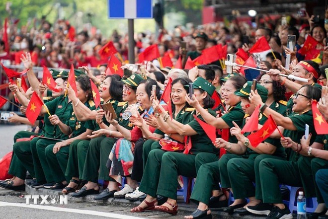 La joie des vétérans lors du défilé du Jour de l’Indépendance. Photo : VNA oie-des-veterans-lors-du-defile.jpg