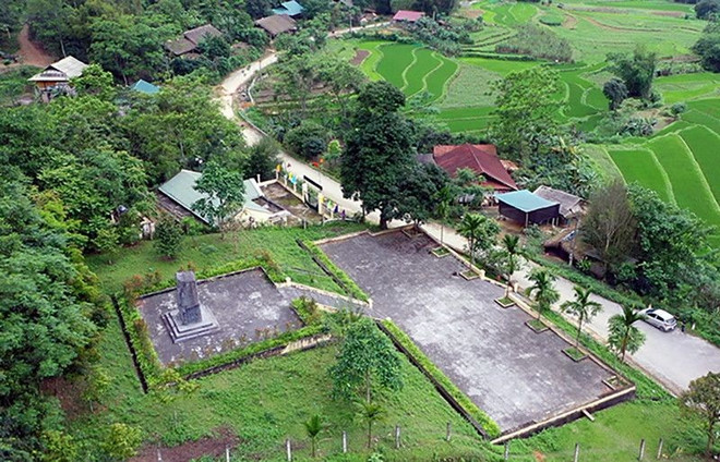 Vue aérienne du site historique du Front de l’union nationale du Vietnam dans la province de Tuyên Quang site-historique-du-front-de-lunion-nationale-du-vietnam.jpg