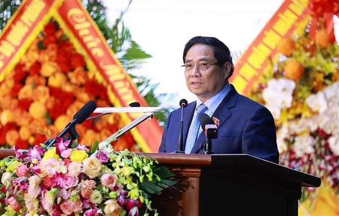 Le Premier ministre Pham Minh Chinh s'exprime lors de la cérémonie de célébration de la 62e Journée traditionnelle de la Défense aérienne et de l’Armée de l’air. Photo: VNA pm-pmc.jpg