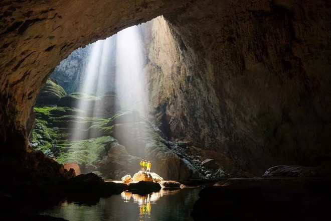 La grotte de Son Doong, la plus grande grotte du monde, mesure environ 9 km de long. Photo : VNA son-doong.jpg