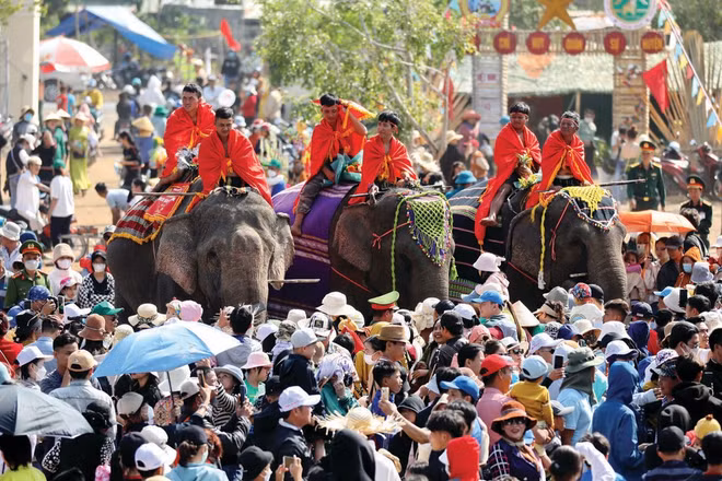 fetes-des-elephants-de-buon-don.jpg