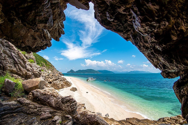 Photo: Comité de gestion de la zone touristique nationale de Côn Dao con-dao.jpg