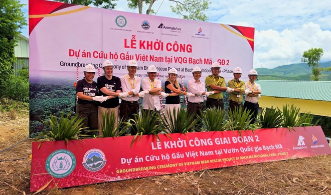 Cérémonie de mise en chantier de la phase 2 du Centre de sauvetage des ours du Vietnam à Bach Ma. Photo: VNA phase-2-du-centre-de-sauvetage-des-ours-du-vietnam-a-bach-ma.jpg