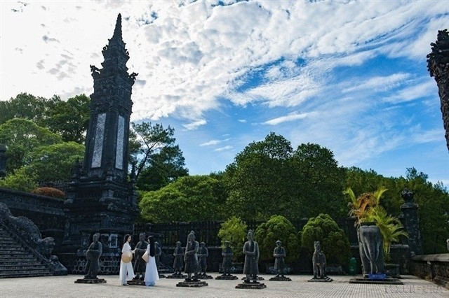 Le tombeau de Khai Dinh est l'un des sites historiques incontournables de Huê. Photo: VNA tombeau-khai-dinh.jpg