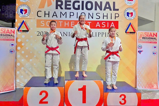 Phung Mui Nhinh rafle l’or en combat (-52 kg). Photo : Comité d’organisation phung-mui-nhinh.jpg