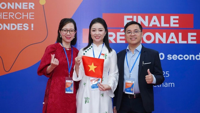 Trois candidats venus du Vietnam. Photo: AUF trois-candidats-venus-du-vietnam.jpg