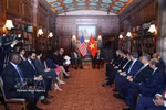 To Lam reçoit une délégation de députés de la Chambre des représentants des États-Unis. Photo : VNA