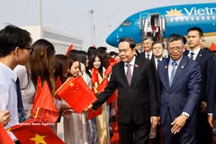 Le président de l’Assemblée nationale du Vietnam, Tran Thanh Man, est arrivé le 11 octobre à Pékin. Photo : VNA
