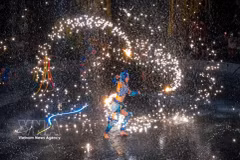 La technologie 3D Mapping sublime le spectacle de cirque « Sơn Thần Thủy Quái »
