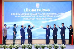 La cérémonie d'Inauguration de la Base de données nationale sur le droit (nouvelle version). Photo : VNA