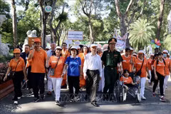 Marche solidaire « Pour les victimes de l’agent orange/dioxine 2025 ». Photo : VNA