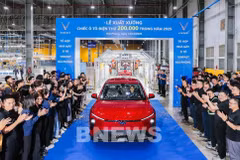 VinFast sort de chaîne son 200 000ᵉ véhicule électrique en 2025. Photo : VNA
