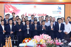 La cérémonie de départ pour le 48e Mondial des métiers de la délégation vietnamienne. Photo : VNA
